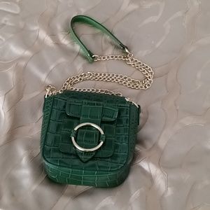 Green Croc-Embossed Chain Shoulder Bag